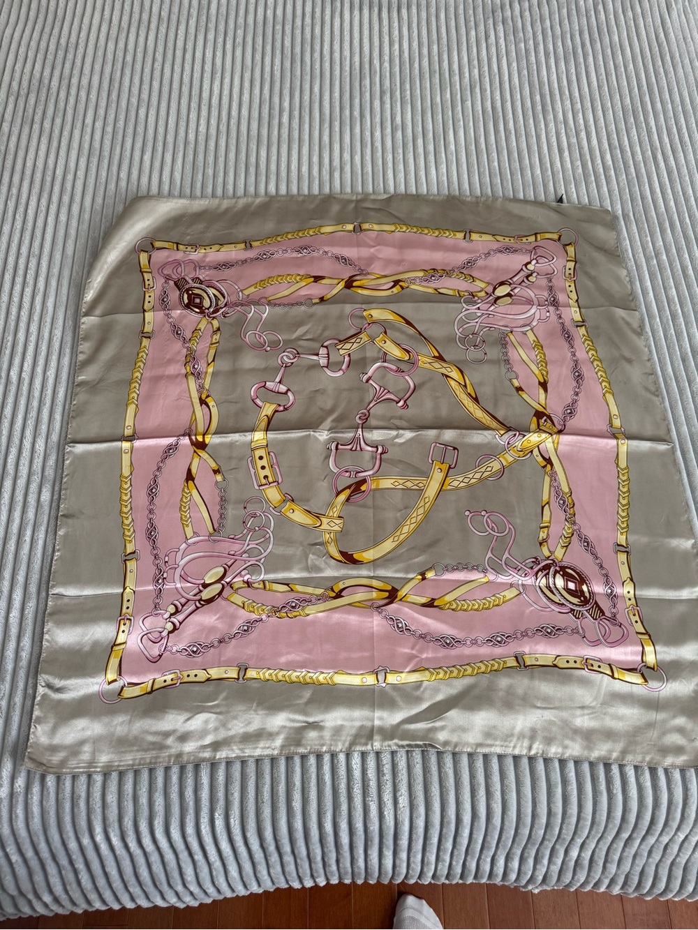 Beige & Pink Equestrian Print Square Scarf 90x90 cm – New